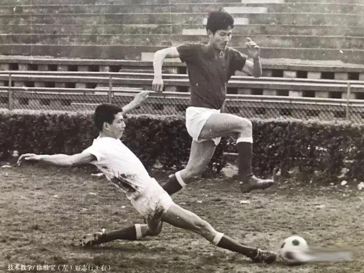 开云体育官网-根宝足球基地迎“首位接班人”，吕文君退役转型挂帅海港“一生一世队”